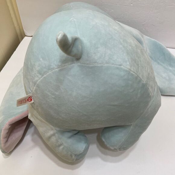 TWO ADORABLE DISNEY‎ DUMBO THE ELEPHANT - Picture 6 of 15